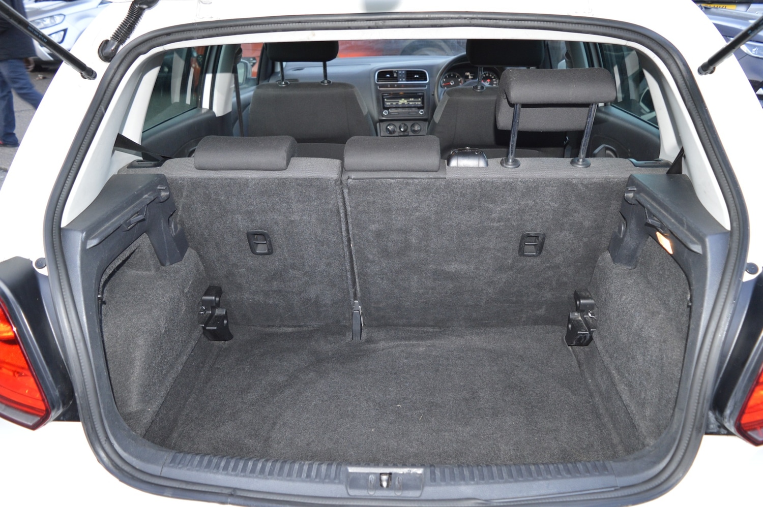 Used Volkswagen Polo 2013 for sale - 77774532: Photo 9