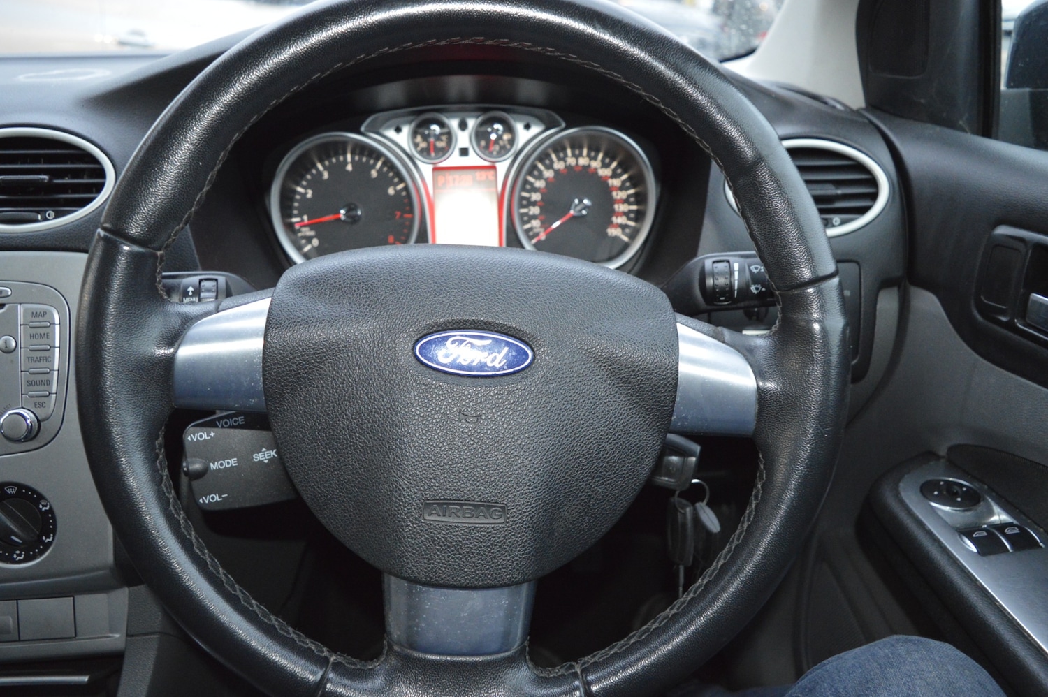 Used Ford Focus 2011 for sale - 77651519: Photo 16