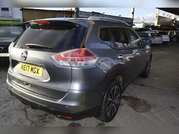Used Nissan X-Trail 2017 for sale - 78655813: Photo