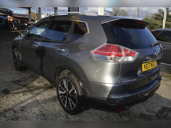 Used Nissan X-Trail 2017 for sale - 78655813: Photo
