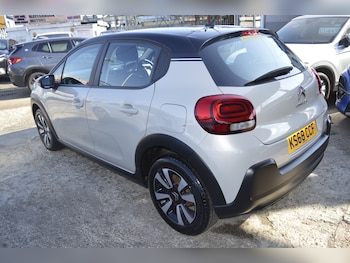 Used Citroen C3 2018 for sale - 79252129: Photo