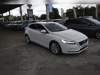 Used Volvo V40 2018 for sale - 78656743: Photo