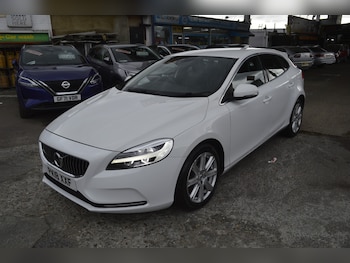 Used Volvo V40 2018 for sale - 78656743: Photo