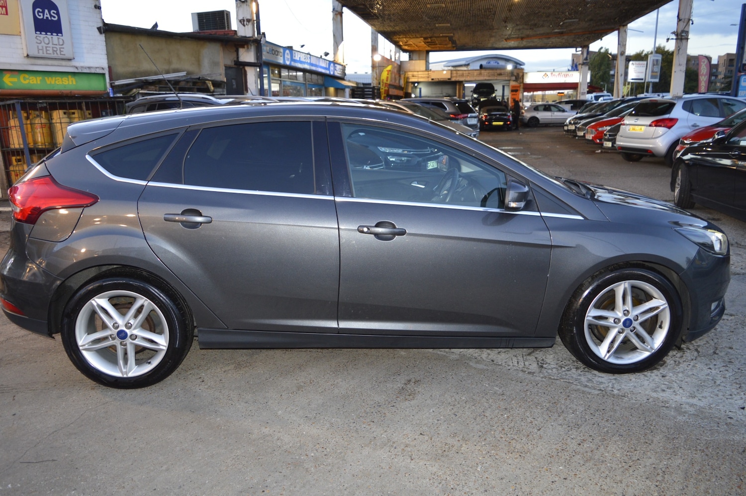 Used Ford Focus 2016 for sale - 76374170: Photo 6