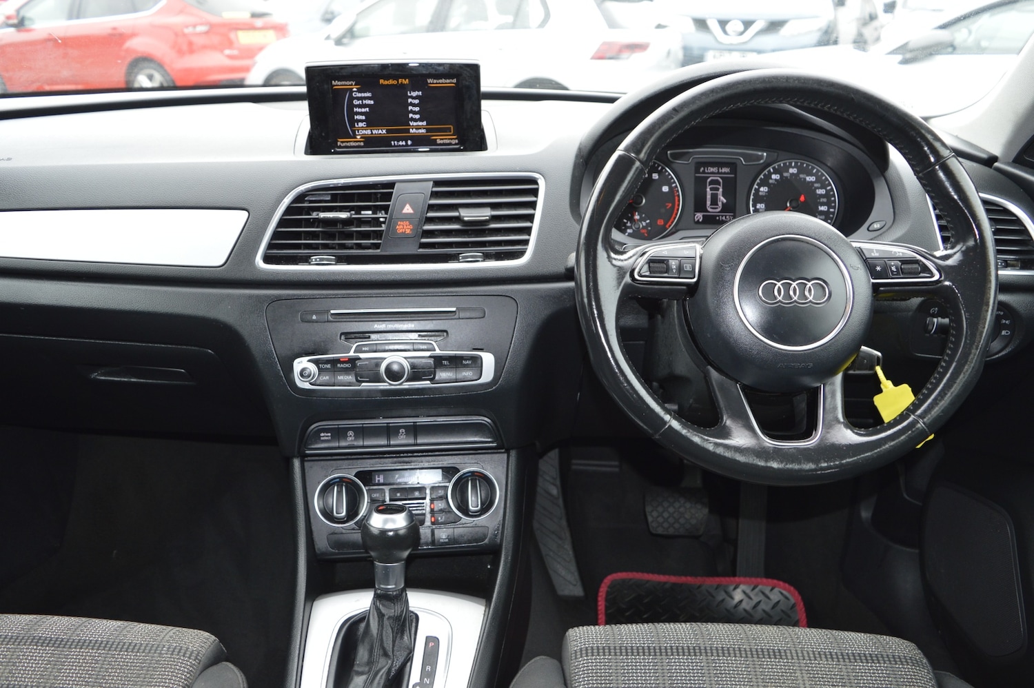 Used Audi Q3 2016 for sale - 76300567: Photo 13