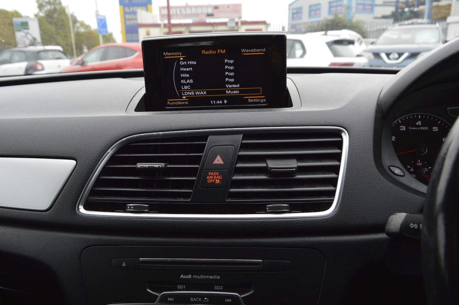 Used Audi Q3 2016 for sale - 76300567: Photo 17