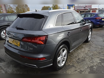 Used Audi Q5 2018 for sale - 76492127: Photo