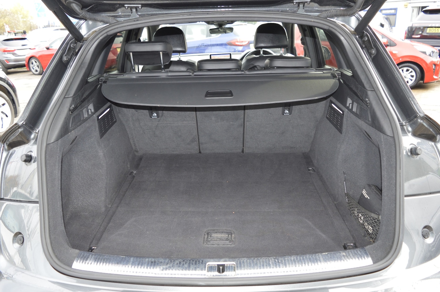 Used Audi Q5 2018 for sale - 76492127: Photo 9