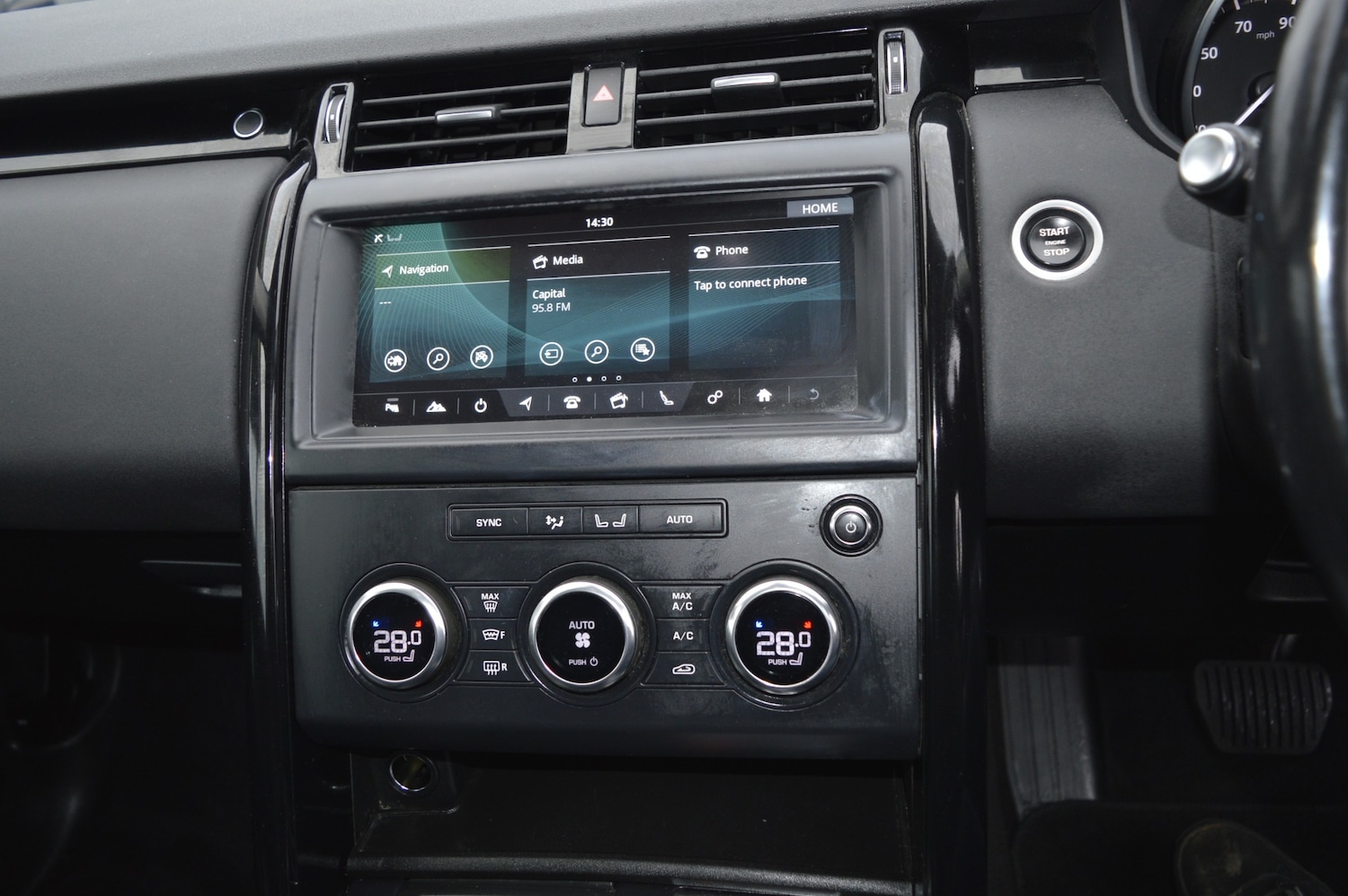 Used Land Rover Discovery 2018 for sale - 76736801: Photo 19