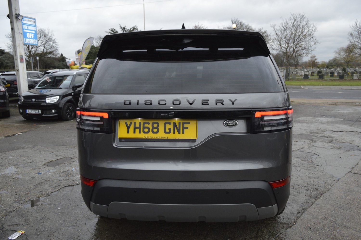Used Land Rover Discovery 2018 for sale - 76736801: Photo 8