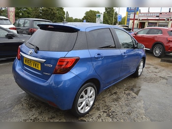 Used Toyota Yaris 2015 for sale - 75498677: Photo