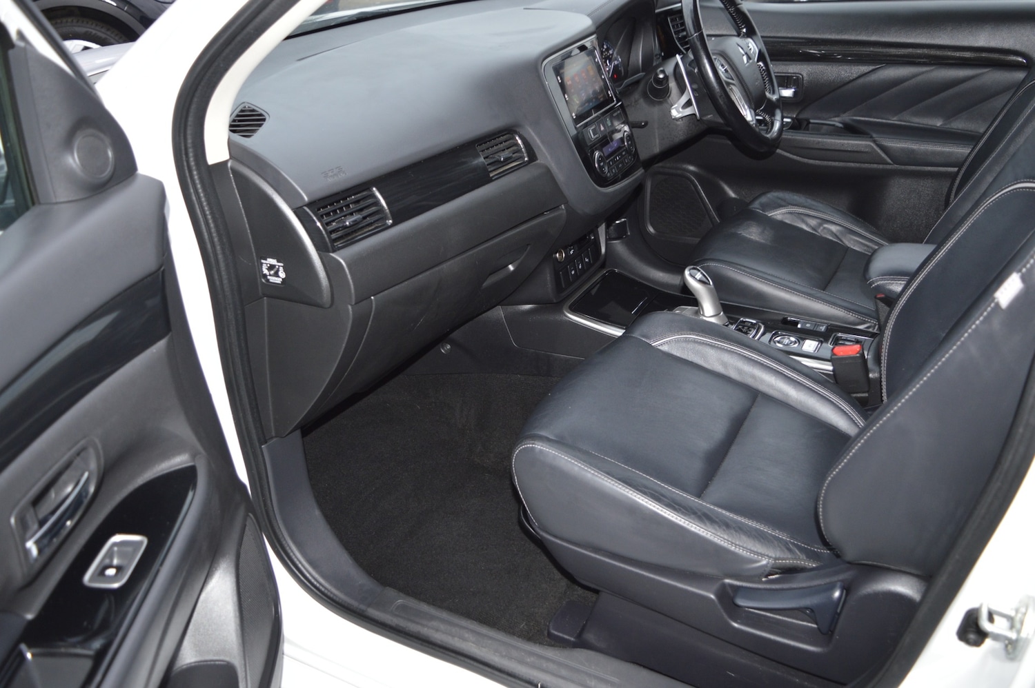 Used Mitsubishi Outlander 2018 for sale - 76309758: Photo 12