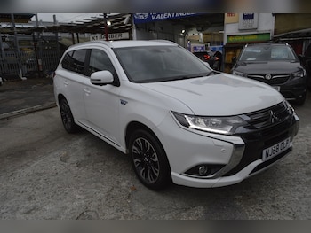 Mitsubishi - Outlander