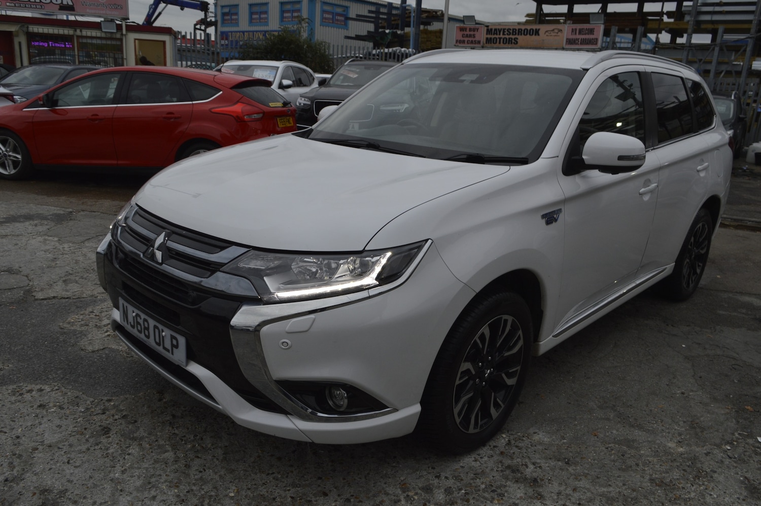 Used Mitsubishi Outlander 2018 for sale - 76309758: Photo 3