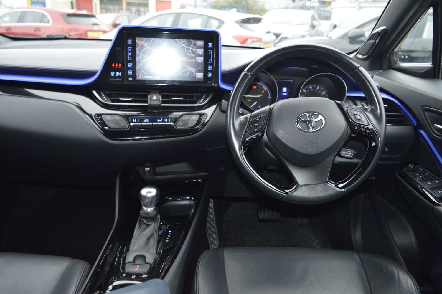 Used Toyota C-HR 2018 for sale - 76879609: Photo 13