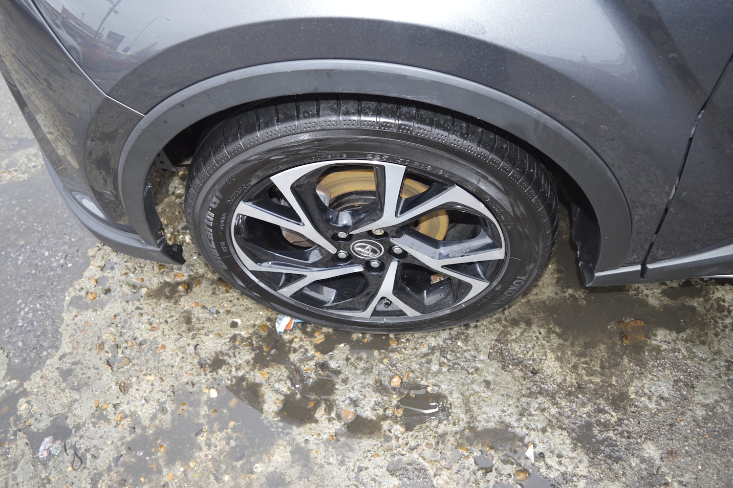 Used Toyota C-HR 2018 for sale - 76879609: Photo 26