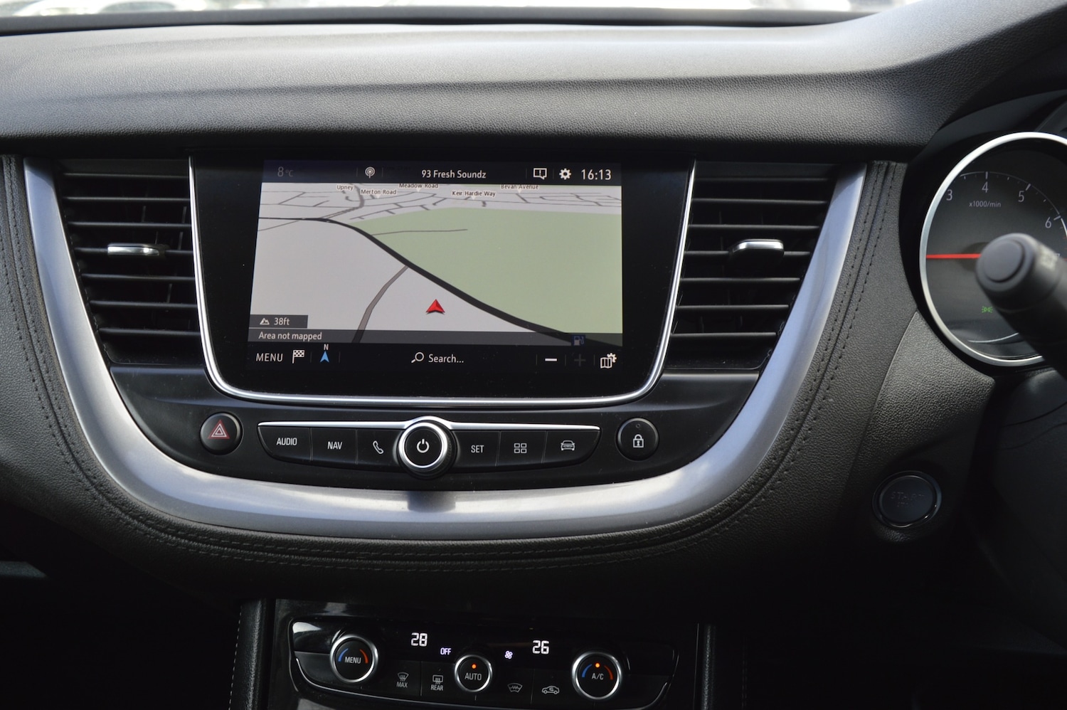 Used Vauxhall Grandland X 2018 for sale - 78025351: Photo 18