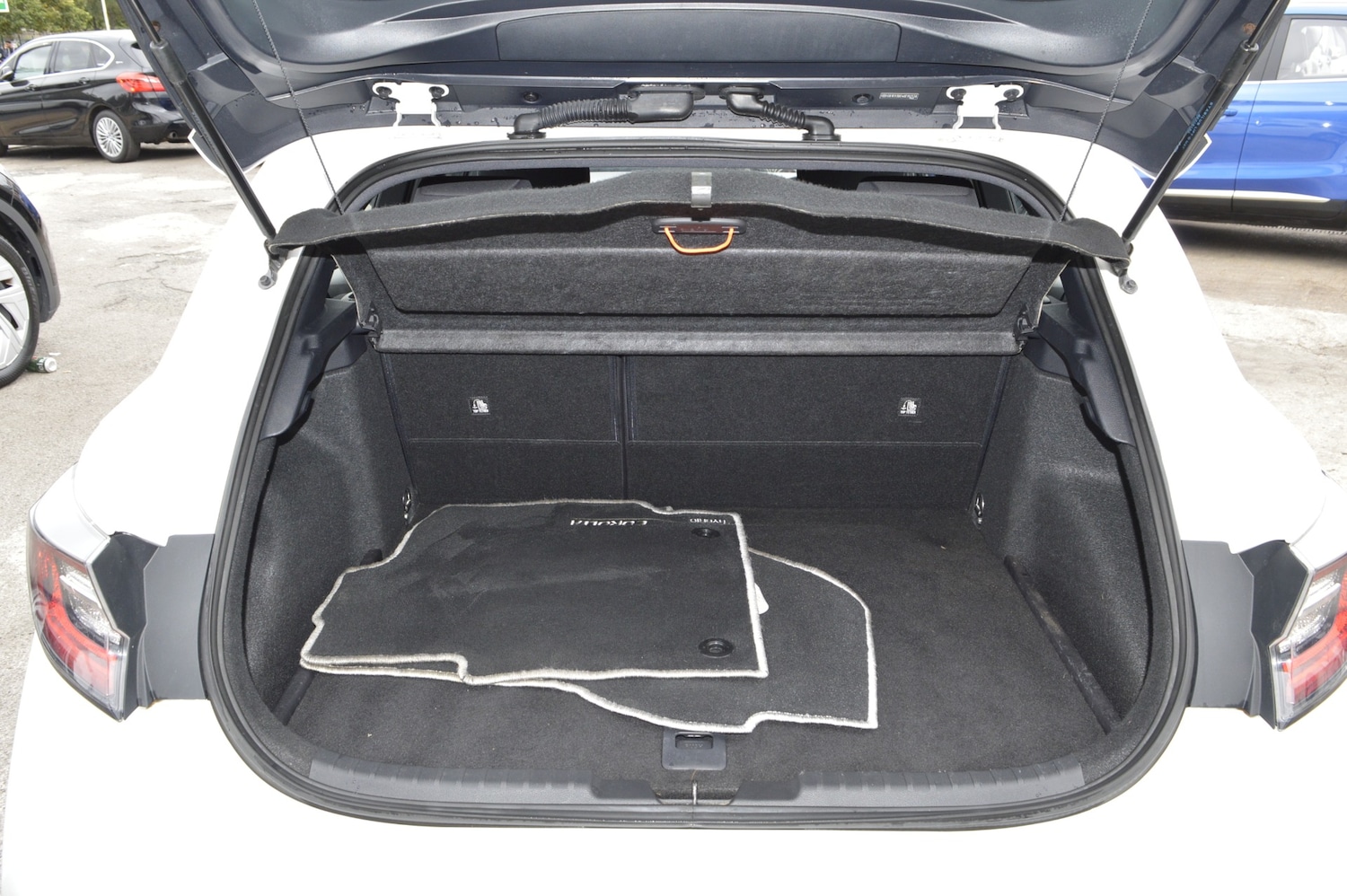 Used Toyota Corolla 2021 for sale - 76205997: Photo 9