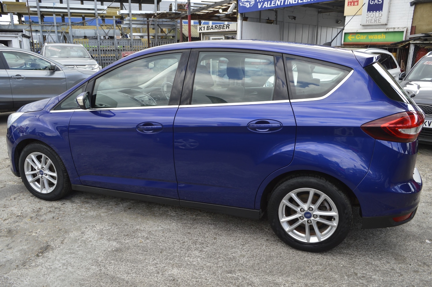 Used Ford C-Max 2016 for sale - 76493830: Photo 5
