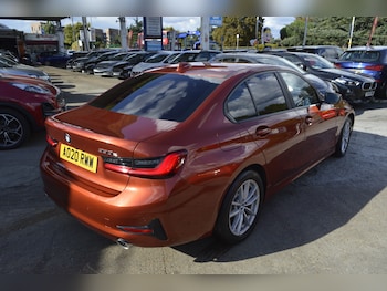 Used BMW 3 Series 2020 for sale - 76437103: Photo