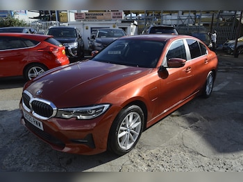 Used BMW 3 Series 2020 for sale - 76437103: Photo