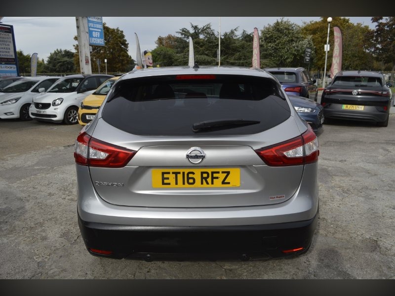 Used Nissan Qashqai 2016 for sale - 77046277: Photo 8