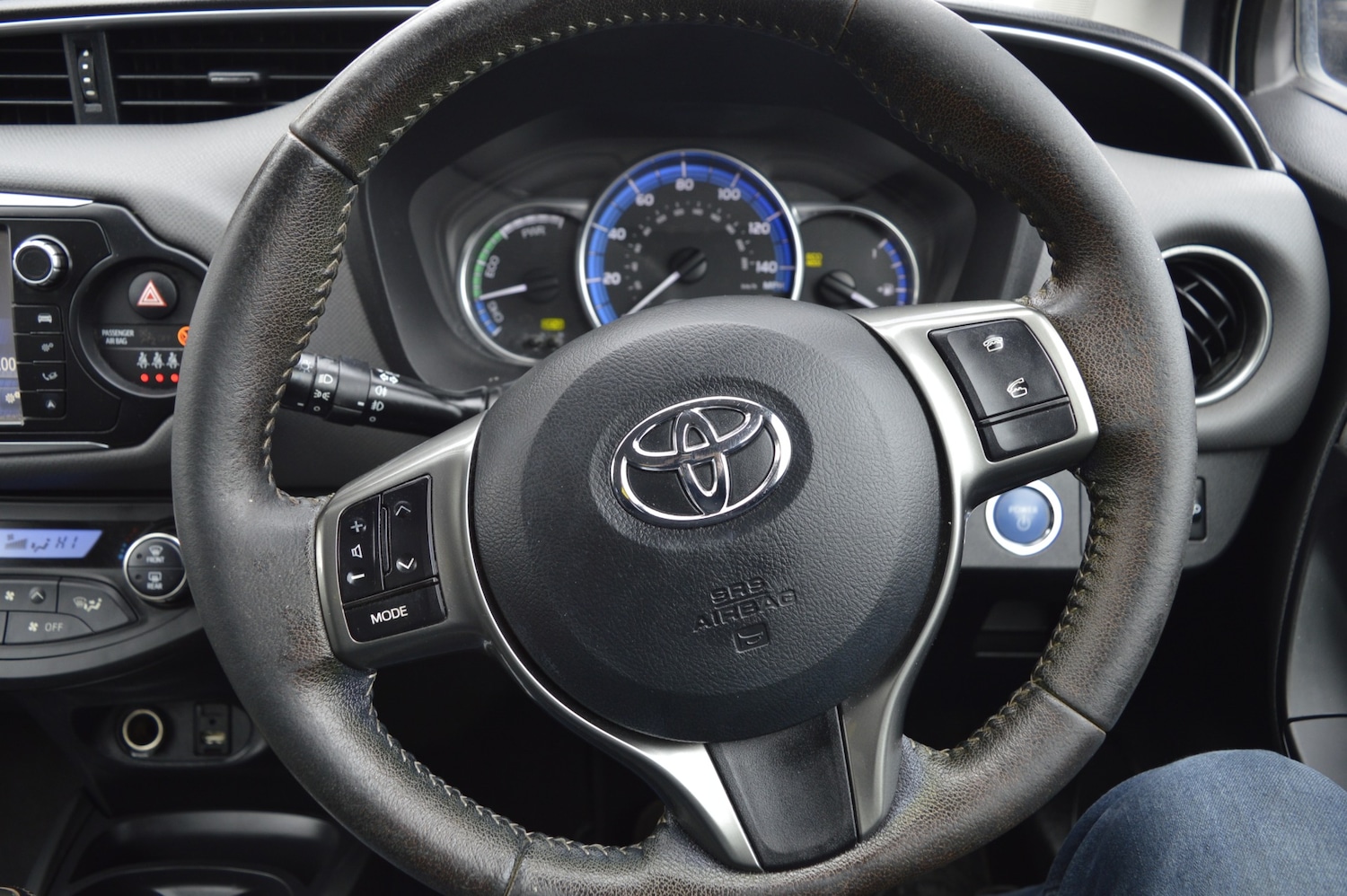 Used Toyota Yaris 2014 for sale - 77557024: Photo 16