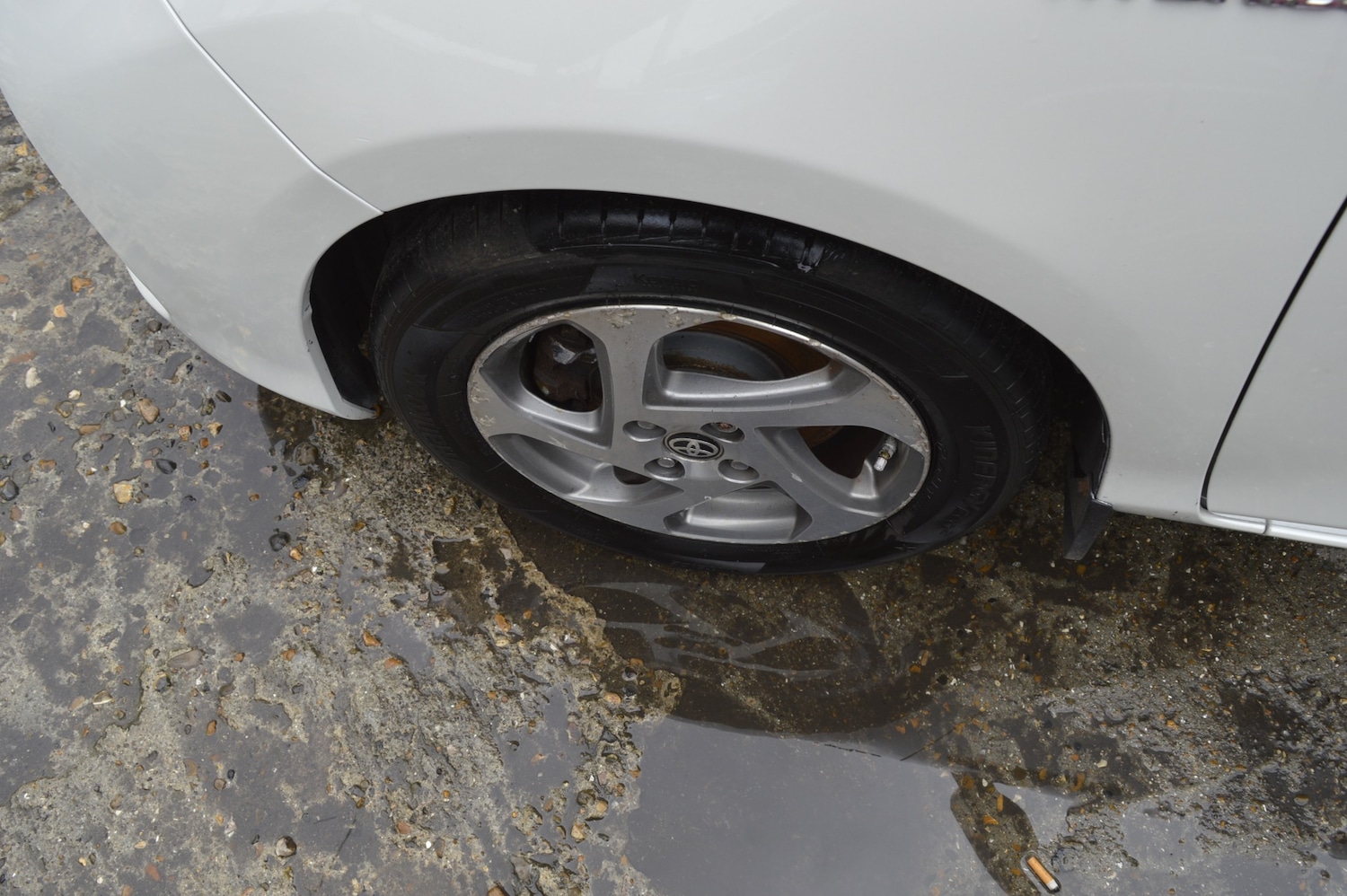 Used Toyota Yaris 2014 for sale - 77557024: Photo 25