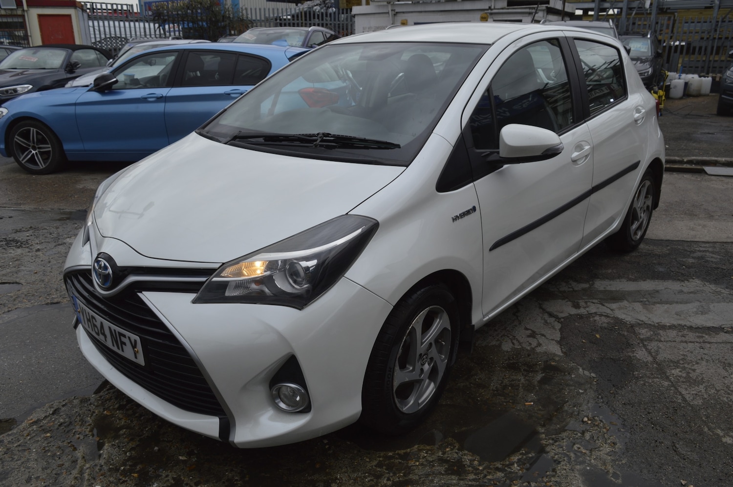 Used Toyota Yaris 2014 for sale - 77557024: Photo 3