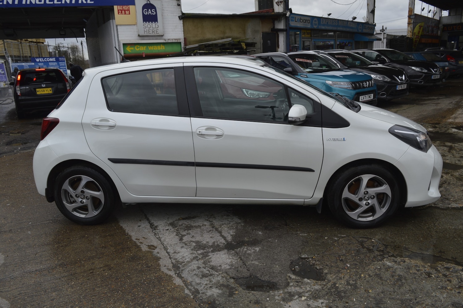 Used Toyota Yaris 2014 for sale - 77557024: Photo 6