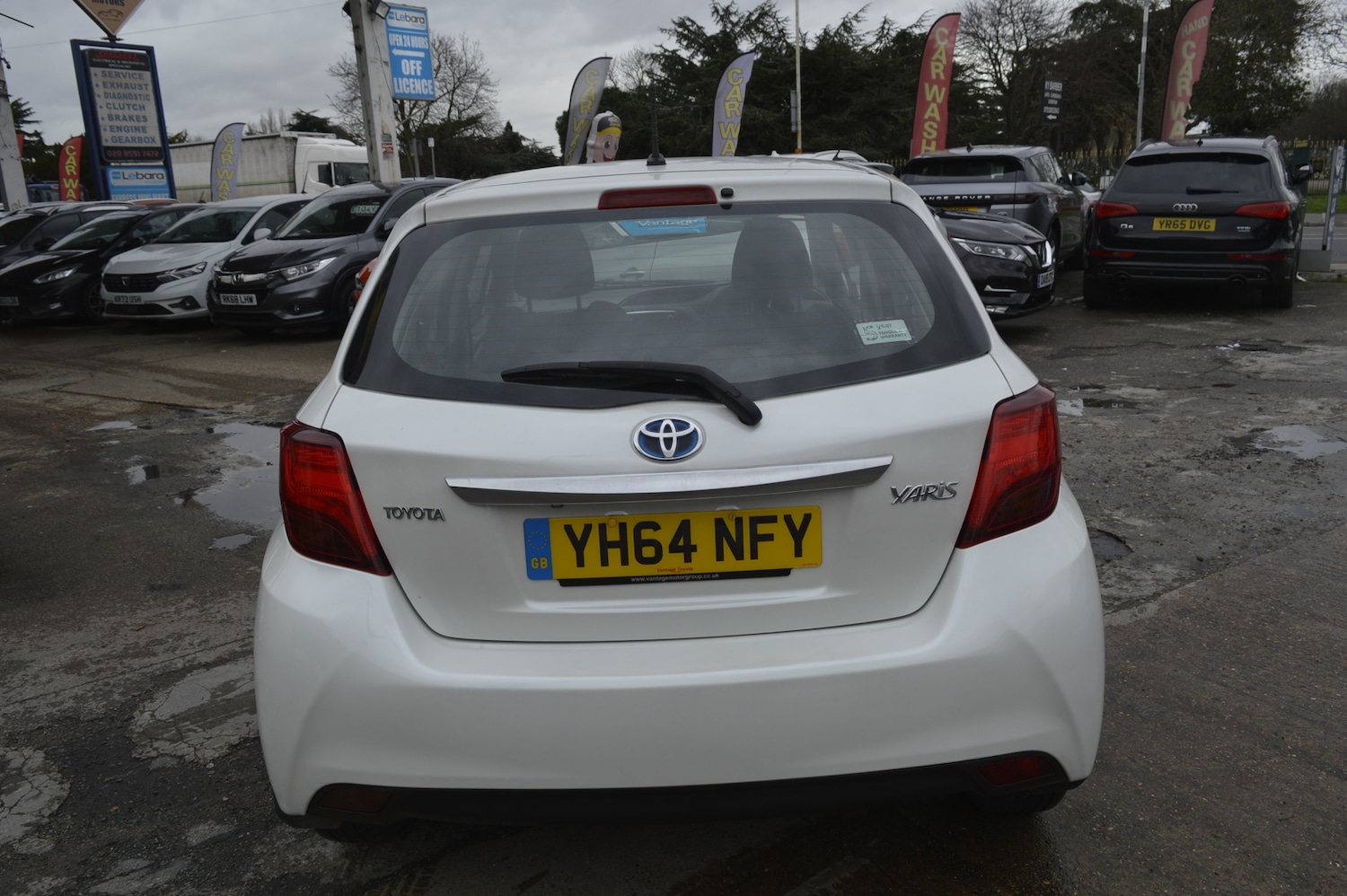 Used Toyota Yaris 2014 for sale - 77557024: Photo 8