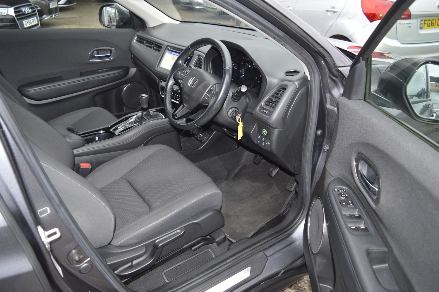 Used Honda HR-V 2018 for sale - 76847367: Photo 14