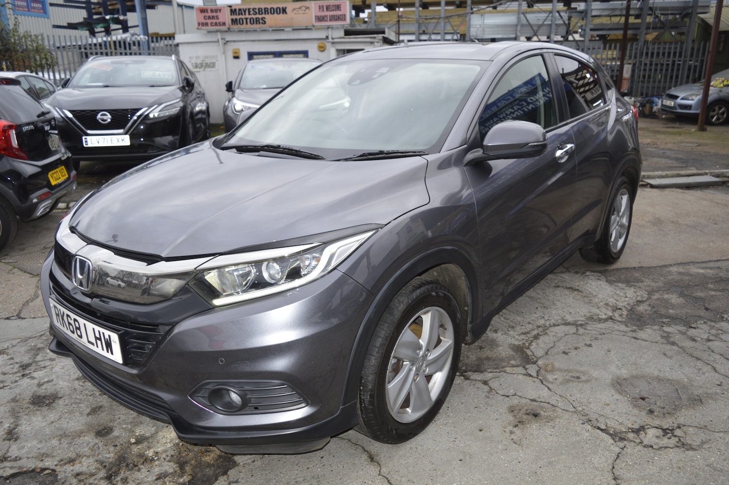 Used Honda HR-V 2018 for sale - 76847367: Photo 3