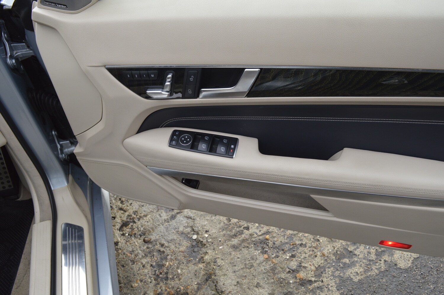 Used Mercedes-Benz E Class 2015 for sale - 76922538: Photo 15