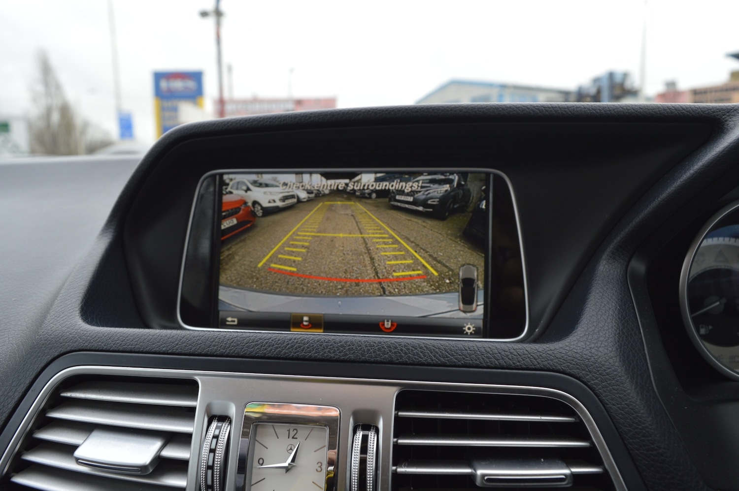 Used Mercedes-Benz E Class 2015 for sale - 76922538: Photo 20