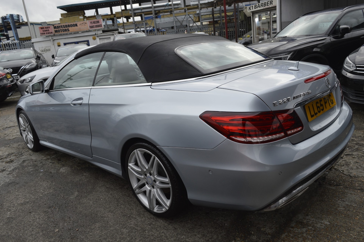 Used Mercedes-Benz E Class 2015 for sale - 76922538: Photo 4