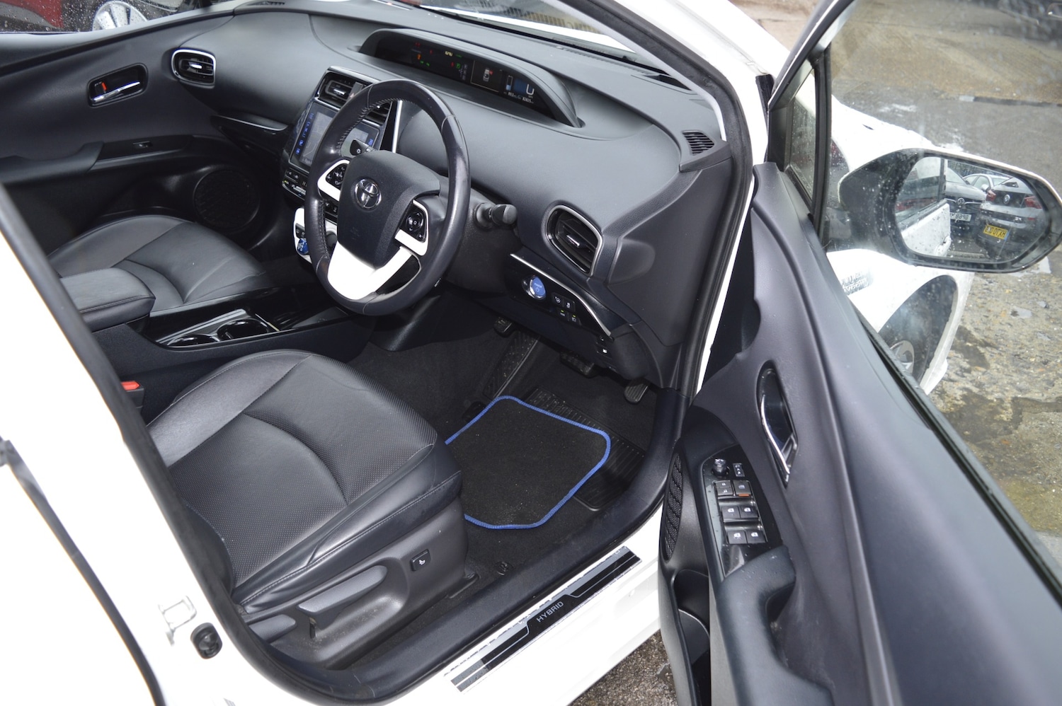 Used Toyota Prius 2018 for sale - 77715467: Photo 14