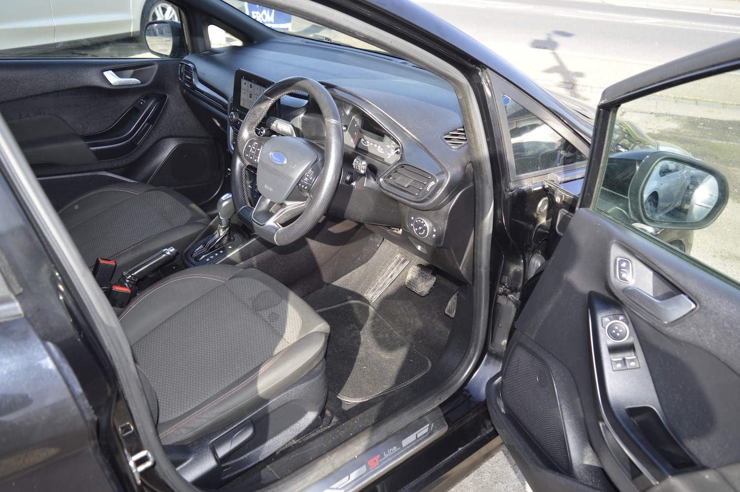 Used Ford Fiesta 2017 for sale - 77774836: Photo 14