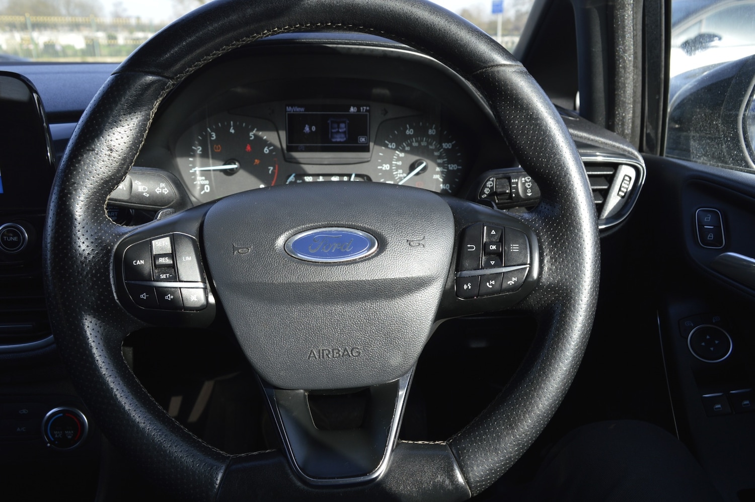 Used Ford Fiesta 2017 for sale - 77774836: Photo 16