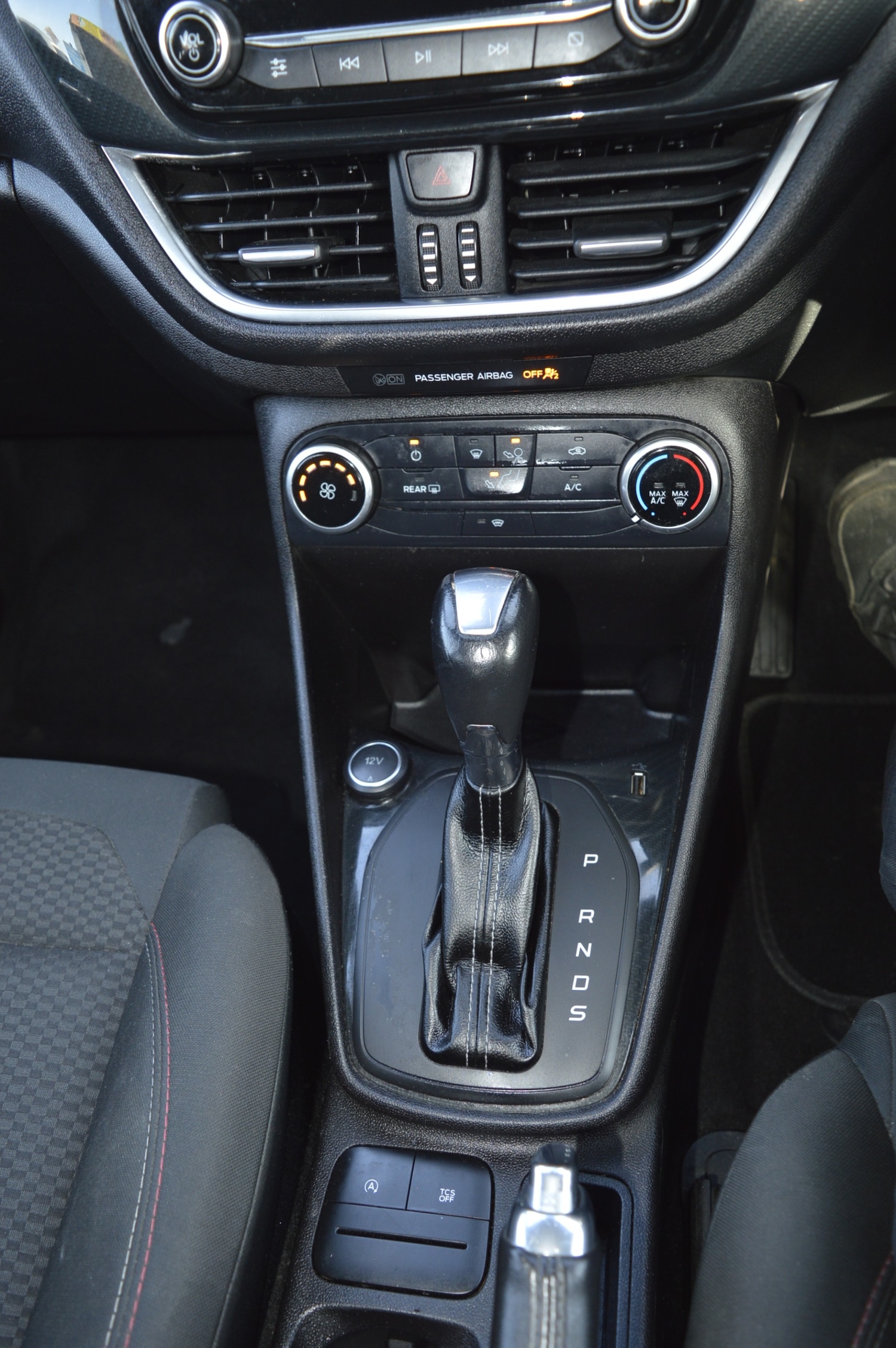 Used Ford Fiesta 2017 for sale - 77774836: Photo 19