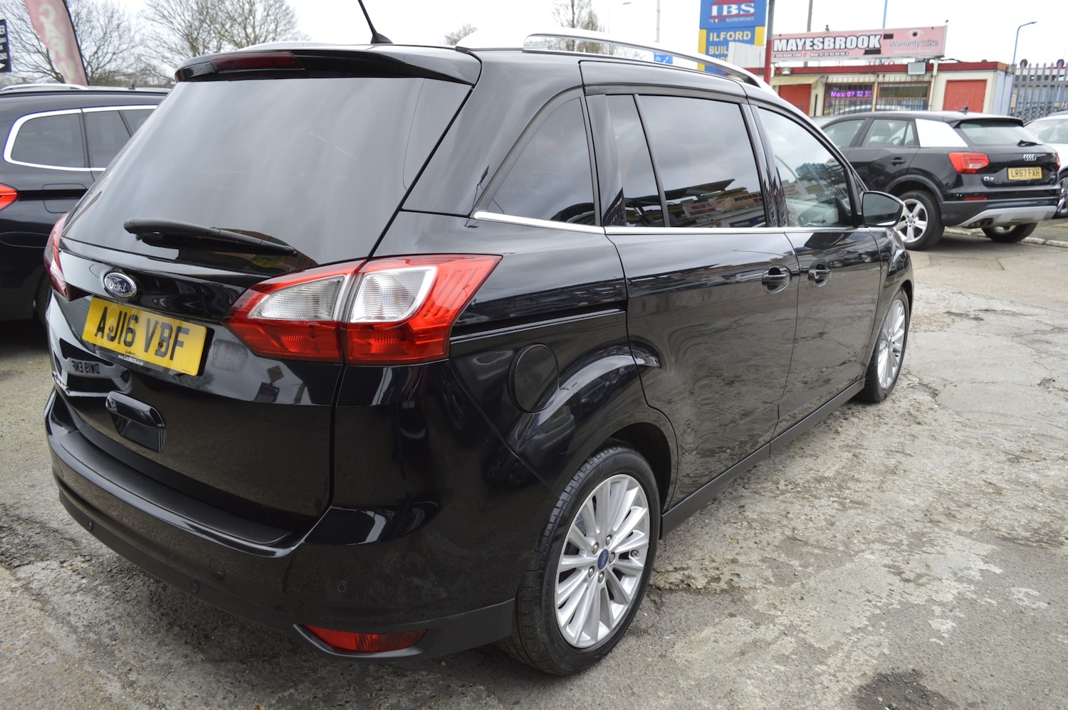 Used Ford Grand C-Max 2016 for sale - 77888261: Photo 2