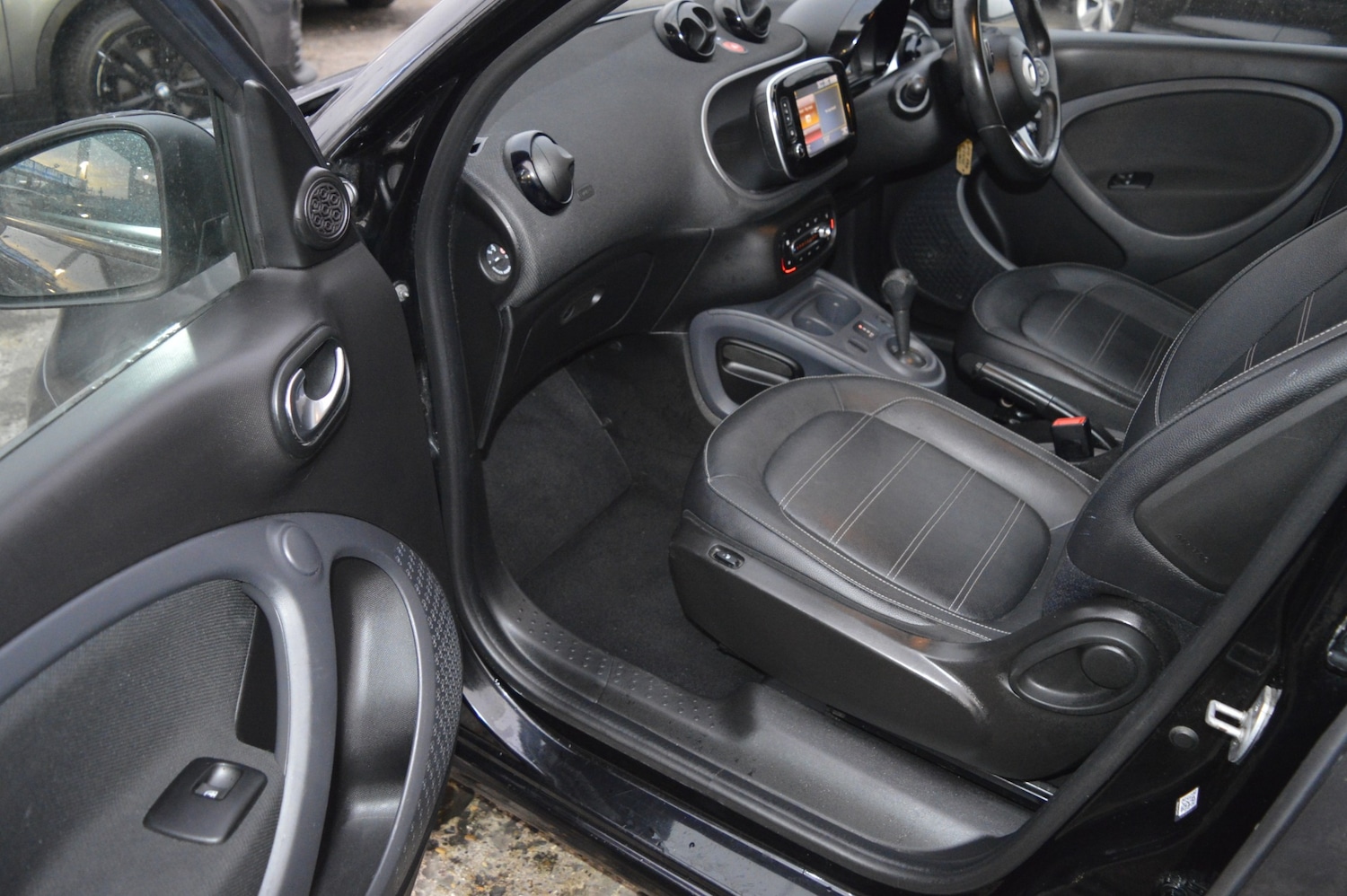 Used smart forfour 2017 for sale - 77918172: Photo 11