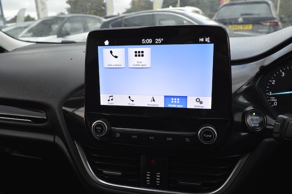 Used Ford Fiesta 2019 for sale - 75711511: Photo 18