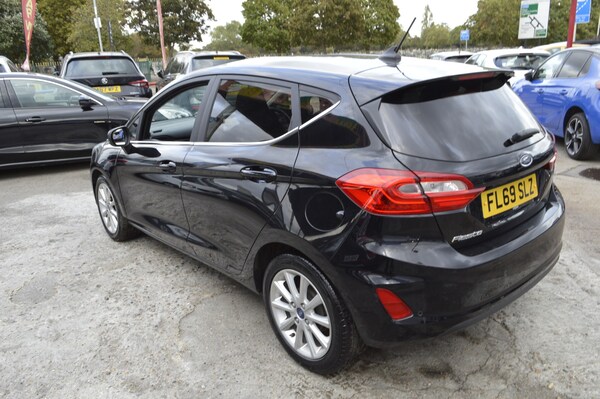 Used Ford Fiesta 2019 for sale - 75711511: Photo 4