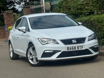 Used SEAT Leon 2019 for sale - 76122429: Photo
