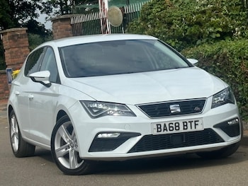 Used SEAT Leon 2019 for sale - 76122429: Photo