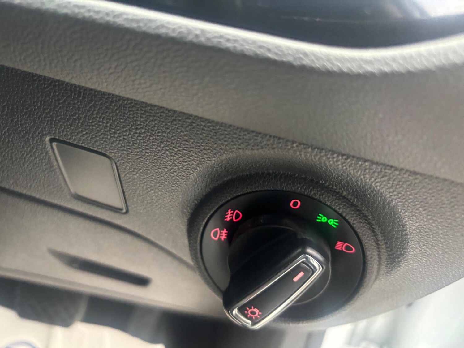 Used SEAT Leon 2019 for sale - 76122429: Photo 42