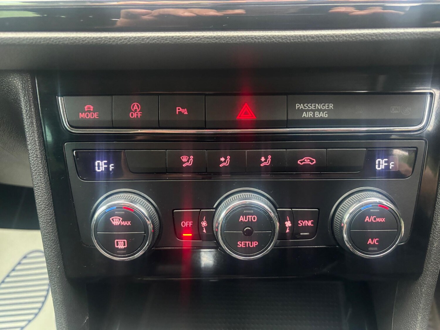 Used SEAT Leon 2019 for sale - 76122429: Photo 53