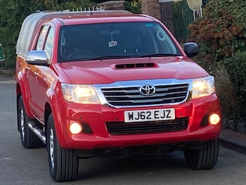 Toyota - Hilux