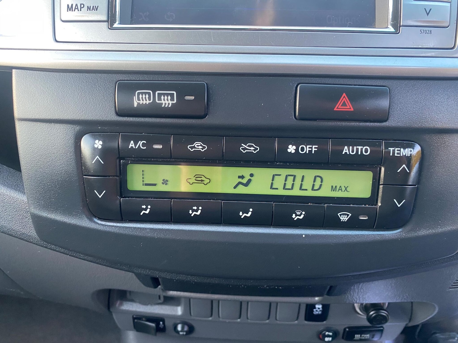 Used Toyota Hilux 2012 for sale - 76122961: Photo 29